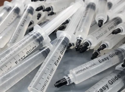 Your Guide to Mushroom Spores Online: Choosing Between Syringes, Prints, and Swabs