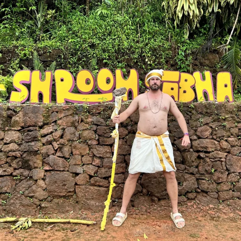 Dennis Walker at shroombha, featured in mushroom digest